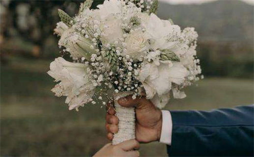 2026年04月19日这日子领证算黄道吉日不？ 登记领证黄道吉日查询