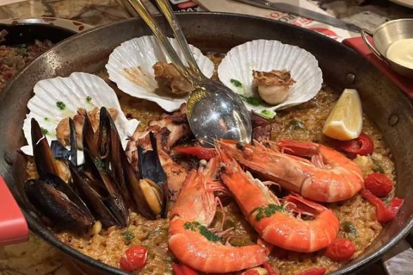 海外节日中的食物文化:从感恩节大餐谈起 海外节日中的食物文化:从感恩节大餐谈起