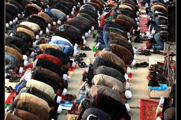 回族的开斋节：感恩与分享的宗教节日