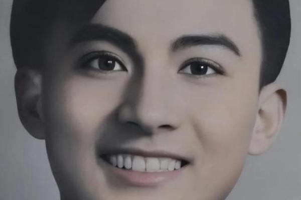 从杨坤的八字看命运密码，错过这些你将无法逆袭！