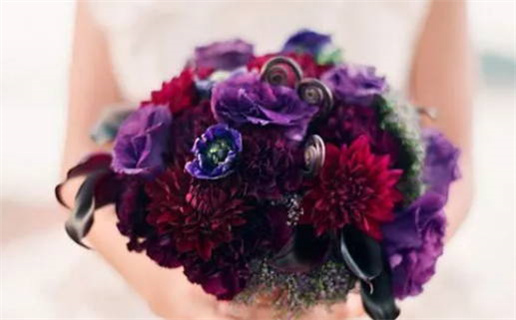 2026年07月15日领证黄历查询