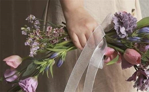 2026年10月01日领证黄历查询