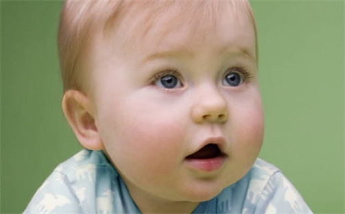 黄姓优美大方的男生名字