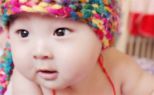 秦男宝诗意唯美名字解析：五行与详细分析指南