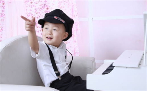 陆姓高雅大气的男孩名字