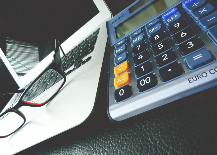 161例隐性链条：免疫系统的暗流与一座城市的静默应答