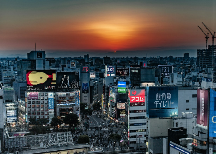 25例新增背后的平静，疫情长河中个体命运的微光，一幅全民健康防御网的韧性图谱