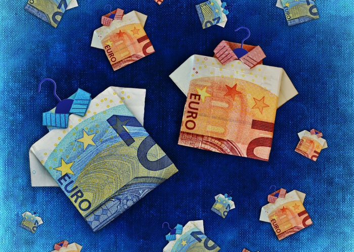 (于佳文)，余佳文