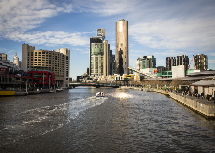 【如何在QQ空间农场种植西瓜,手机空间农场怎样快速获得钻石】