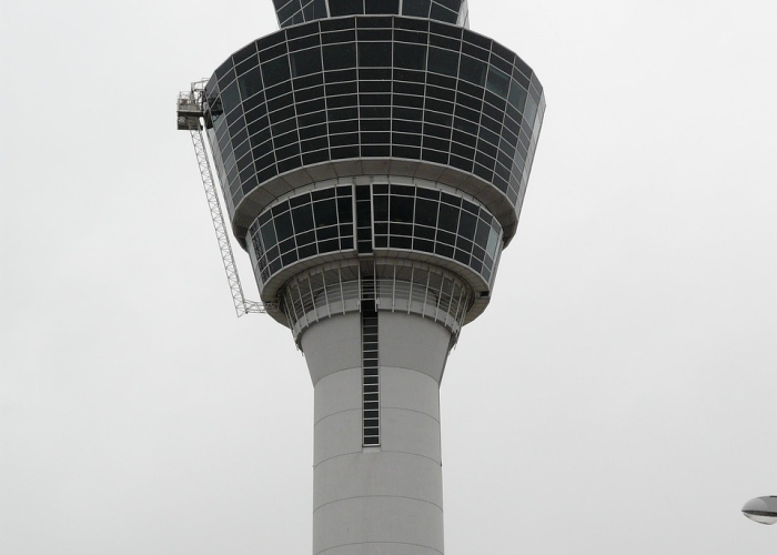 31省区市新增确诊10例 含本土1例(31省区市新增确诊111例)