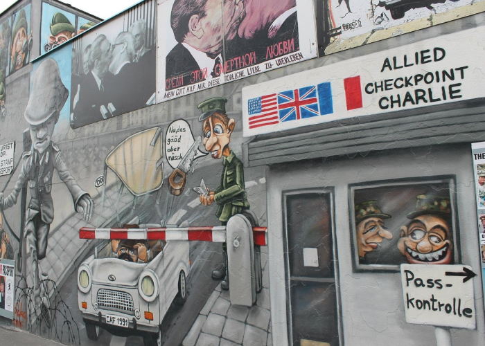 10轮核酸检测与555例确诊背后的生命韧性，一座古城在 Delta 变异株冲击下的城市免疫系统压力测试