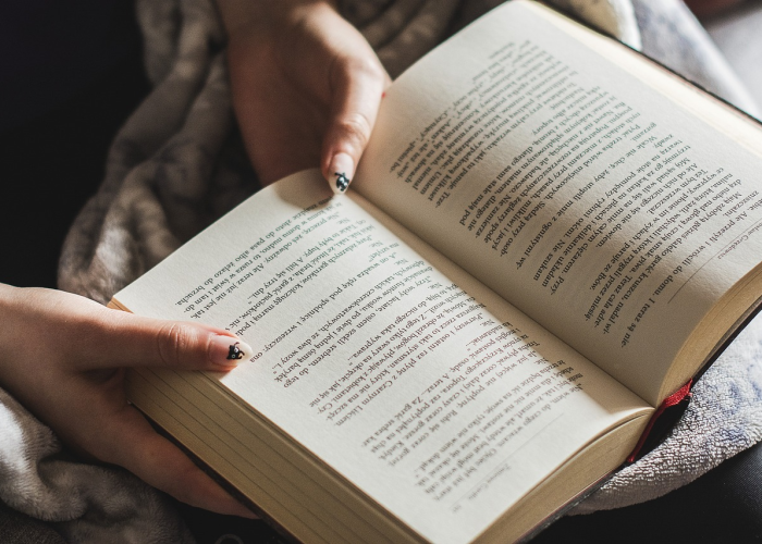 (前长后短发型)，前长后短发型女图片