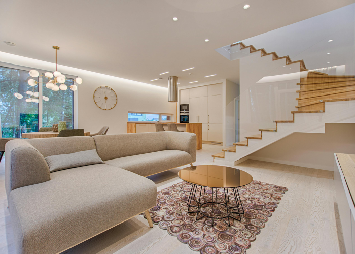 77例无症状与千万次检测，潜行之疫的警报——城乡交织带的公共卫生韧性考验