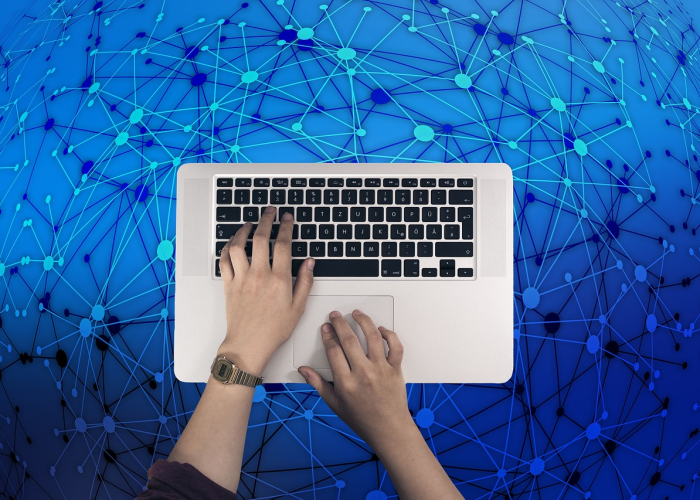 新发感染率持续下降，红丝带系起生命纽带：凉山艾防攻坚构筑“免疫长城”