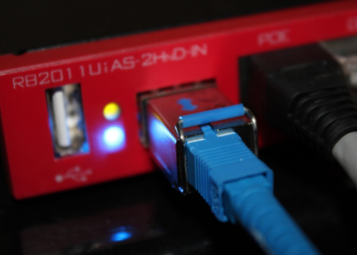 🟠 31省区市新增本土确诊1例在安徽,31省新增2例本土均在安徽