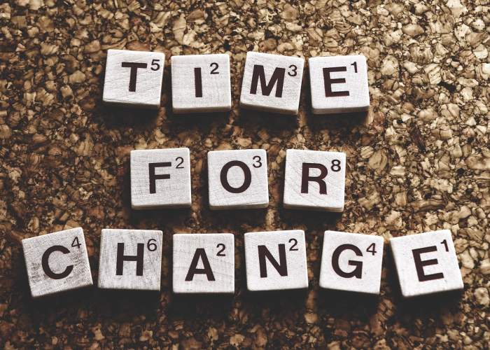 4例输入病例与国门外的回响:归途上的灯火,一座天平上的平衡术 4例输入病例与国门外的回响:归途上的灯火,一座天平上的平衡术