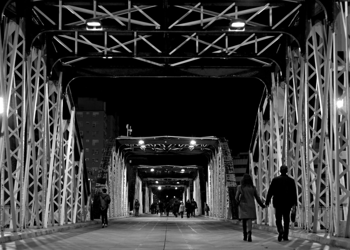 16例新增确诊背后的生命韧性:春节人流中的微光,与一座省域的免疫长城 16例新增确诊背后的生命韧性:春节人流中的微光,与一座省域的免疫长城