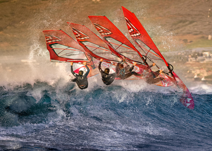 兔宝宝董事徐俊减持12.49万股，减持金额188.35万元